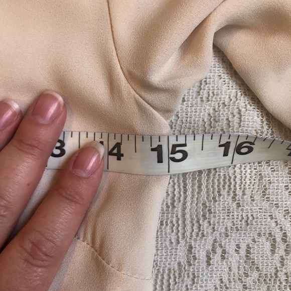 ASTR cream lace mini shift dress - Picture 8 of 11